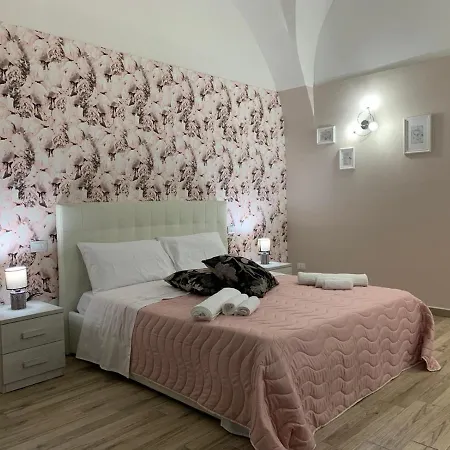 The House Porta Garibaldi Apartment